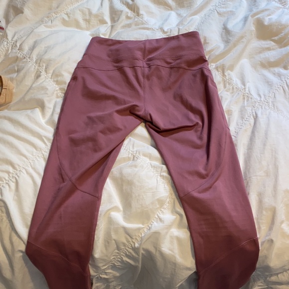 Joe Fresh workout leggings NWOT - Picture 5 of 5